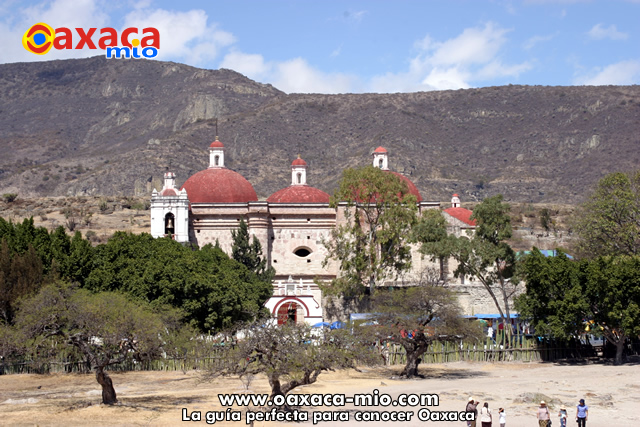 Mitla. Lugar de los Muertos