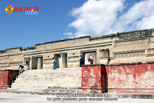 Mitla. Lugar de los Muertos